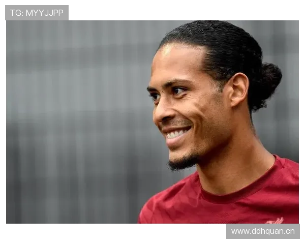 吕迪格与范戴克在防线构建下出现稳定性偏移 吕迪格与范戴克在防线构建下出现稳定性偏移