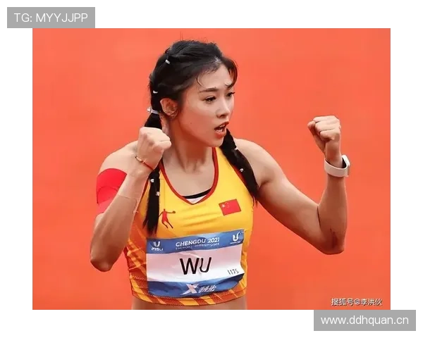 吴艳妮赛前涂指甲油还戴耳钉，这姐是来走红毯的吧？